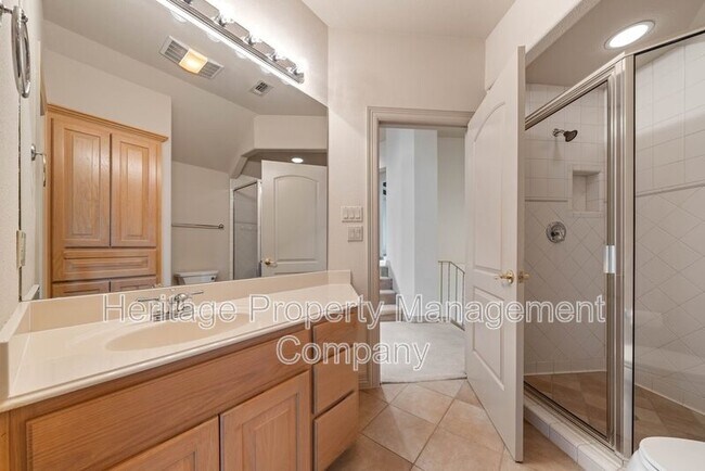 Building Photo - 131 Westcourt Ln
