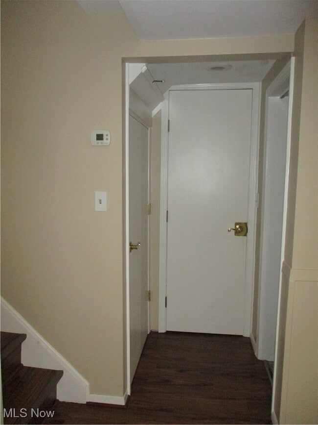 Building Photo - 6566 Glenallen Ave