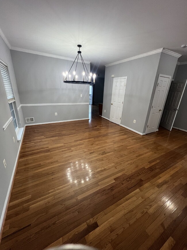 Building Photo - Move-in Special: HALF OFF off of the first month's rent! Stunning 4-5 Bedroom Home for Rent in En...