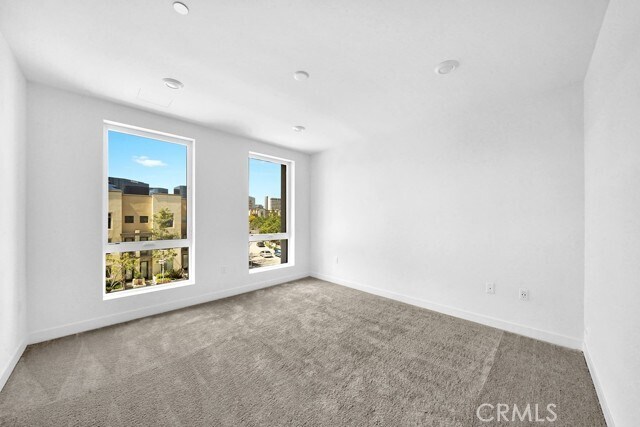 Building Photo - 1307 Rivington