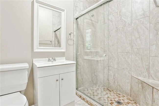 Building Photo - 754 Celeste Ln