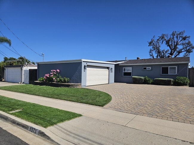 Building Photo - 8573 Tommy Dr