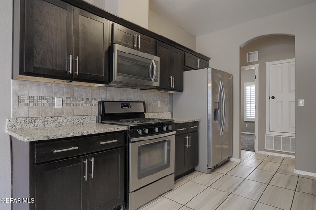 Building Photo - 14708 Boer Trl Ave