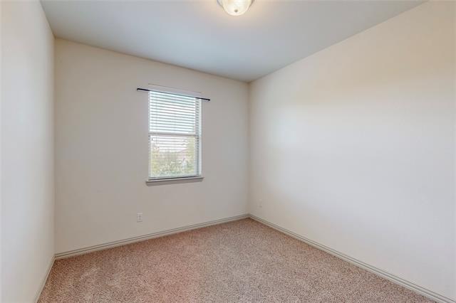Building Photo - 2404 Jameson Ln