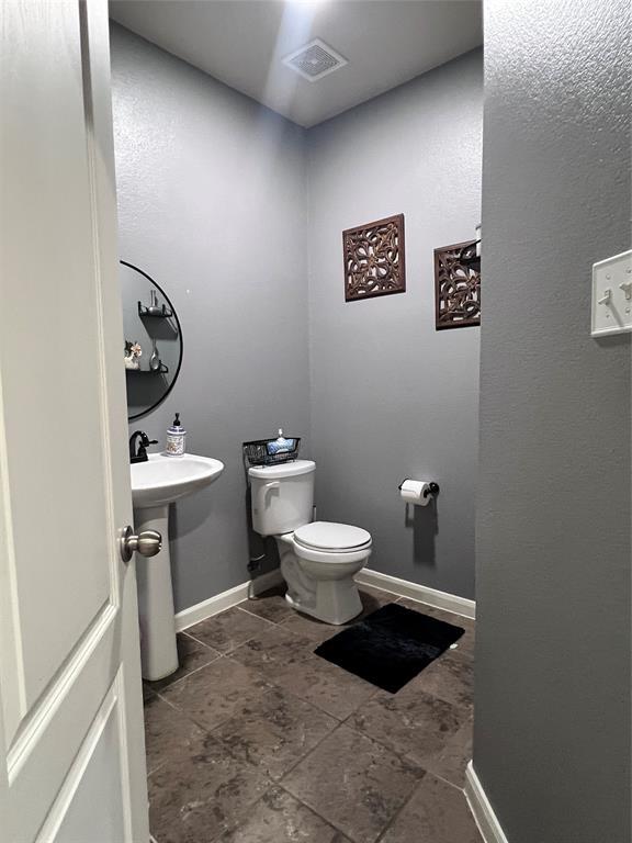 Building Photo - 3604 Pine Needle Cir