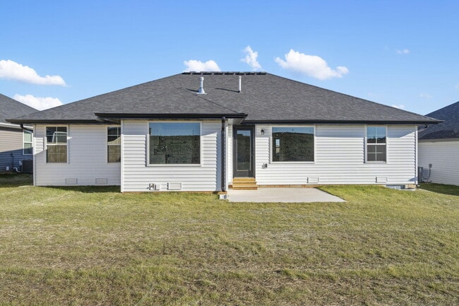 Building Photo - 2015 South St