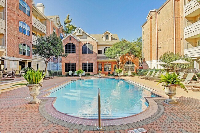 Building Photo - 2111 Welch St