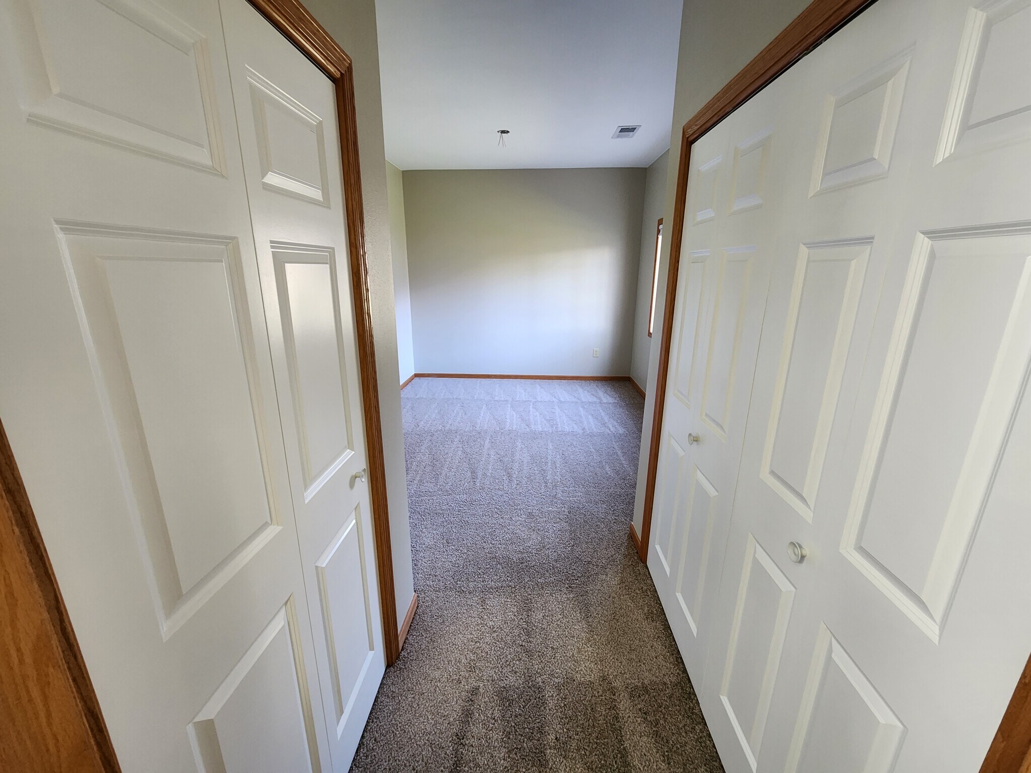 primary bedroom 2 - 869 Pope St