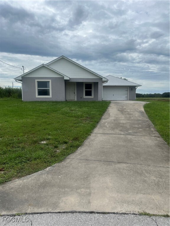 Primary Photo - 5010 Dolphin Ct