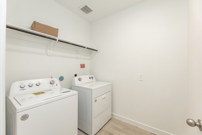 Building Photo - 31719 Kellan Grv Ct