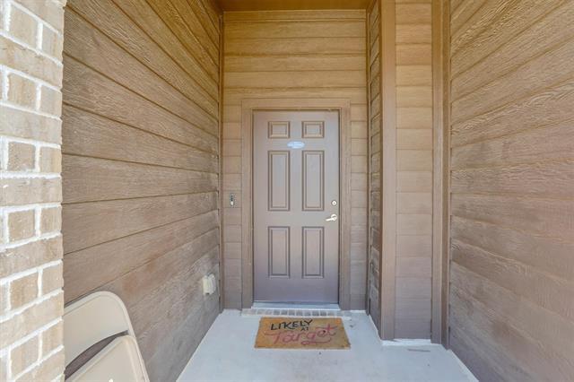 Building Photo - 816 Oriel Cir