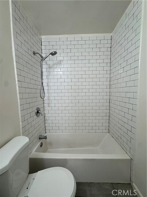 Building Photo - 214 Echandia St