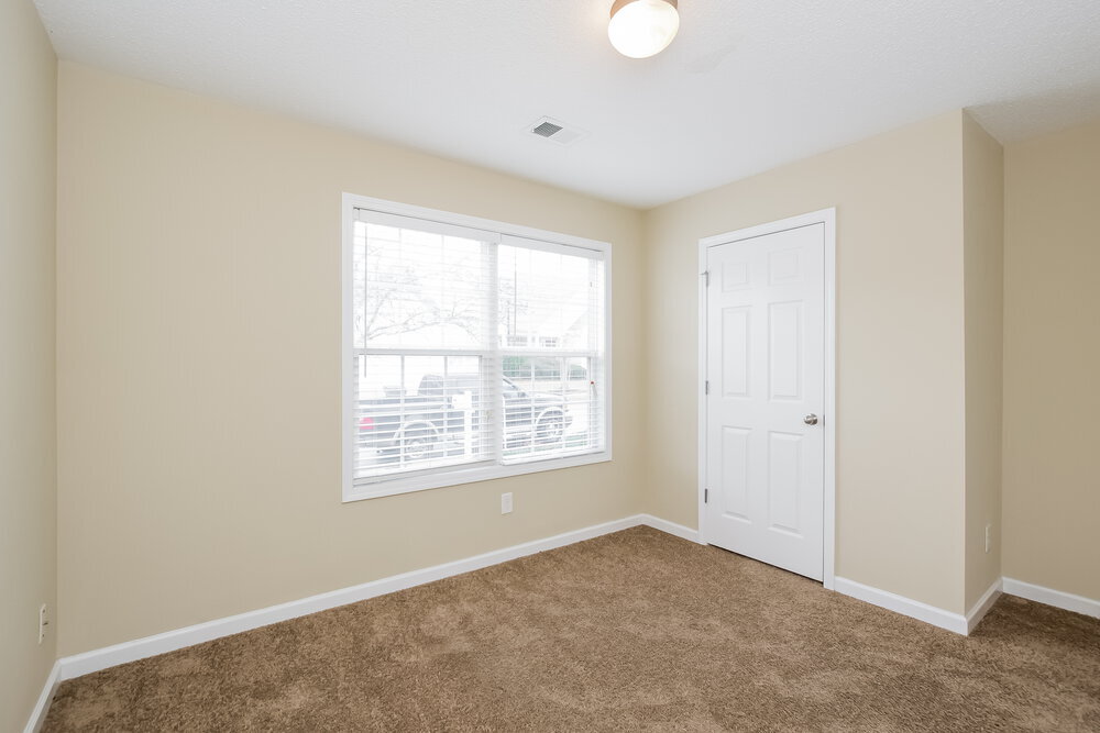 Building Photo - 200 Greystone Cir