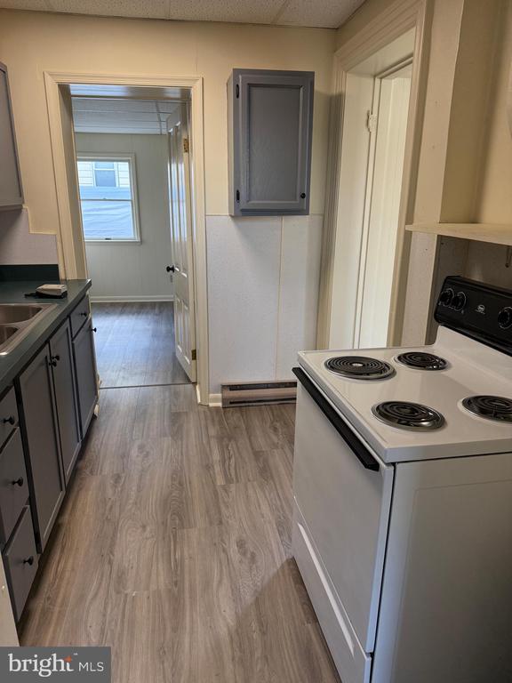 Building Photo - 30 E 3rd St