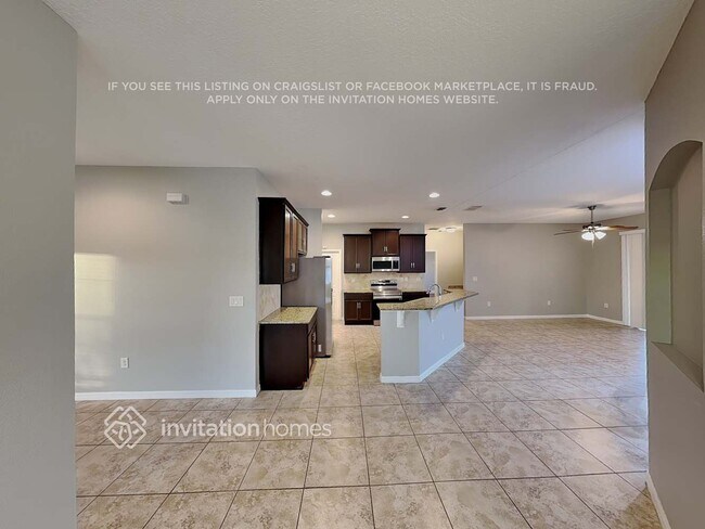 Building Photo - 3974 Blossom Dew Dr