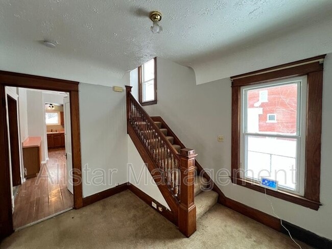 Building Photo - 4296 E 114th St