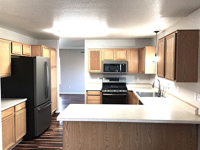 Building Photo - 17641 Papa Bear Ct