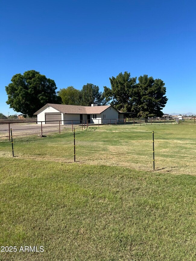 Building Photo - 12138 E Oriole Way