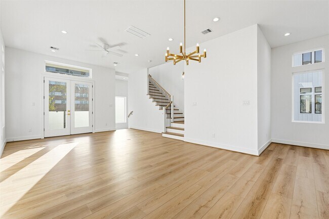 Building Photo - 3828 Wilmer St