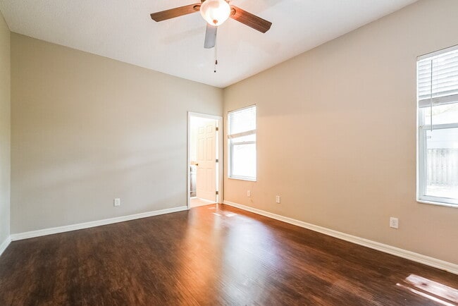 Building Photo - 12720 Woodbury Glen Dr