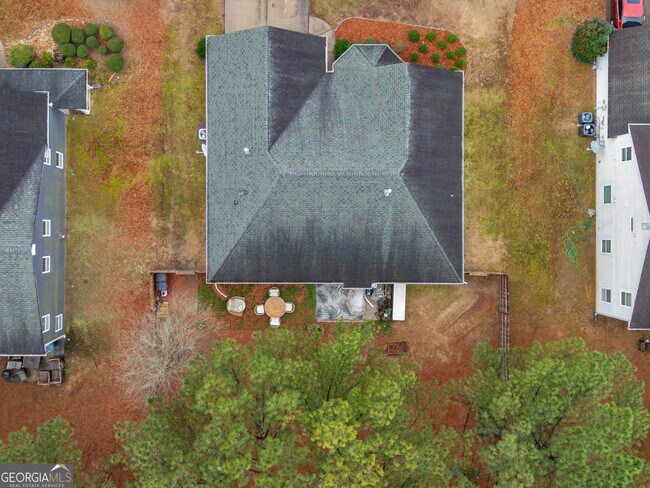 Building Photo - 353 Southgate Dr