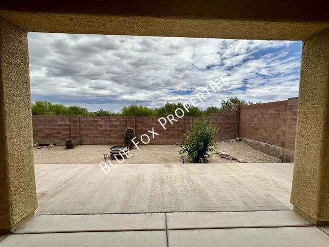 Building Photo - 7685 E Fair Meadows Loop