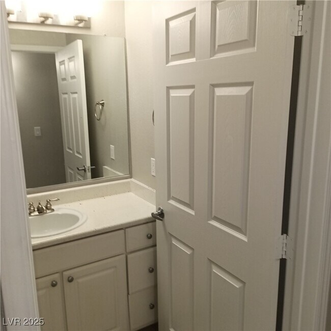 Building Photo - 9000 S Las Vegas Blvd