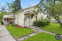 Building Photo - 1464 Sunshine St