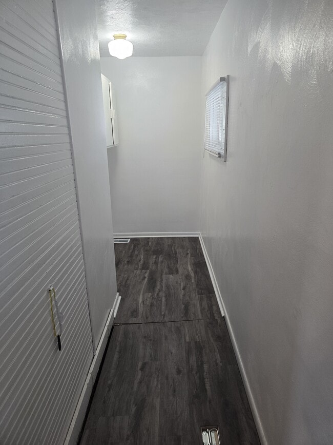 Building Photo - 3508 Forest Ter