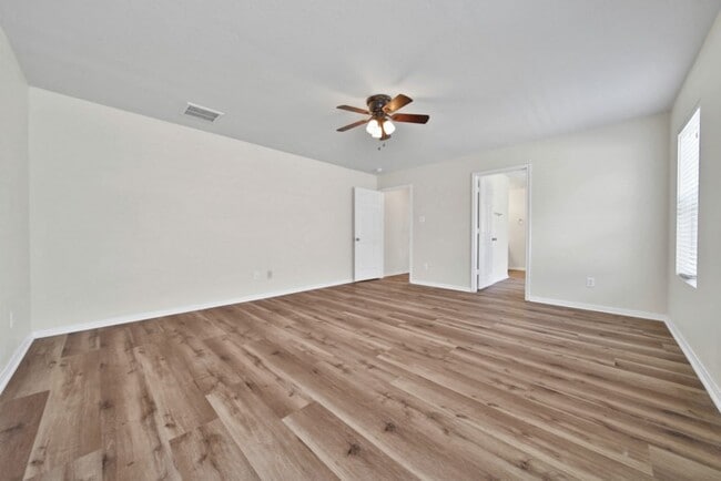Building Photo - 18103 Dardanelles Ct