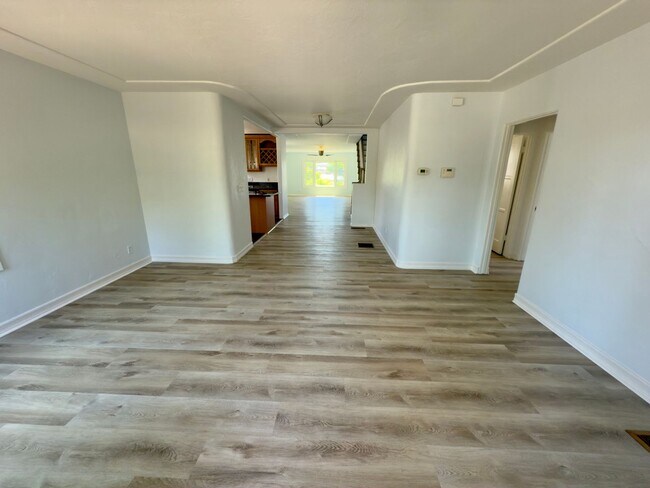 Building Photo - Renovated 3-Bedroom Home with Private Master Suite, Spacious Backyard & Bonus Room in Central San...