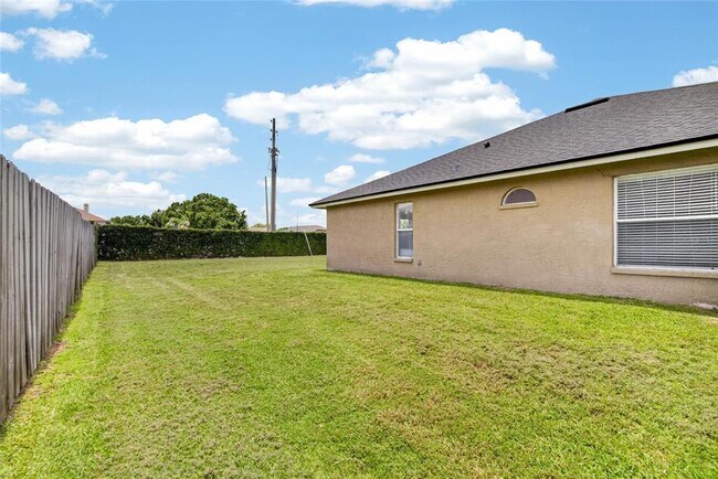 Building Photo - 1434 Hatcher Loop Dr