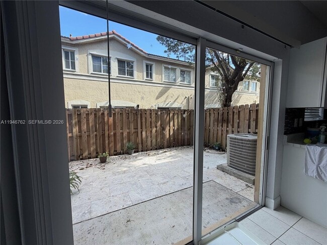 Building Photo - 8245 NW 108th Ave