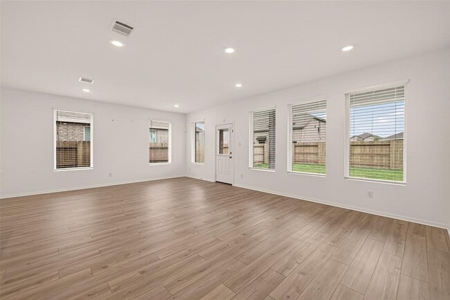 Building Photo - 3023 Ruby Rdg Dr