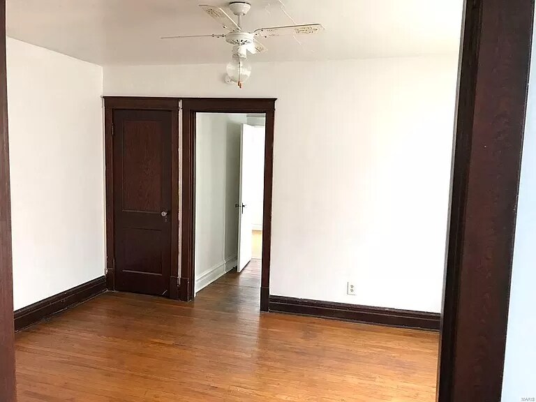 Building Photo - 3844 Wilmington Ave