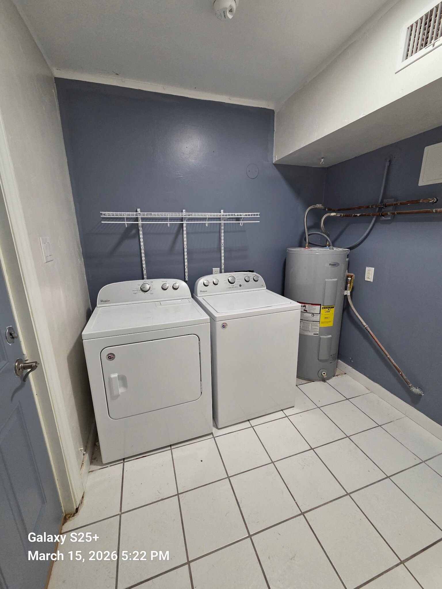 Building Photo - 1819 N 87th Pl