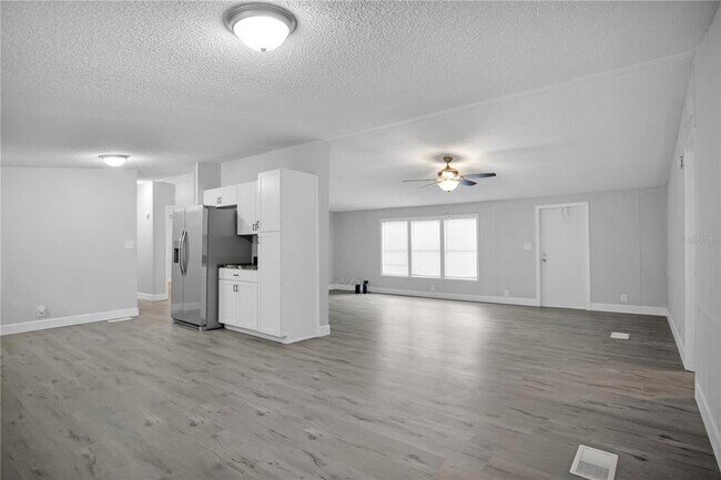 Building Photo - 10526 Bay Hills Cir