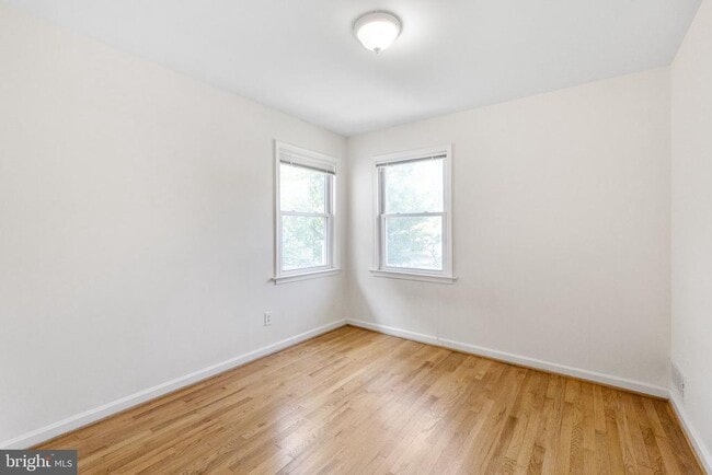 Building Photo - 7611 Whittier Blvd