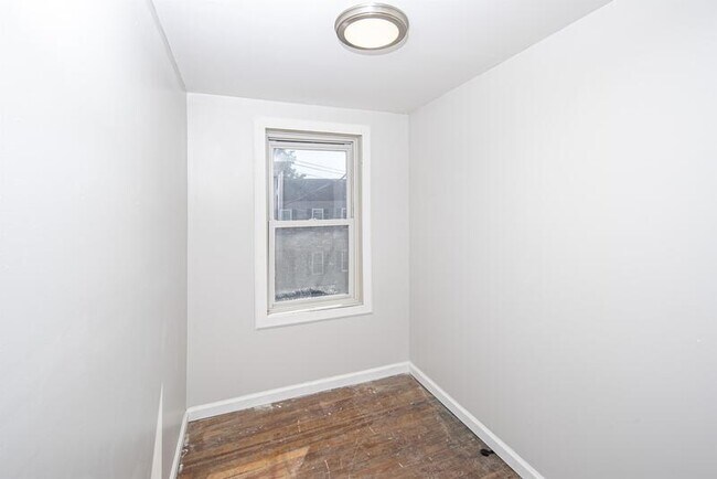 Building Photo - 25 Harrison Ave