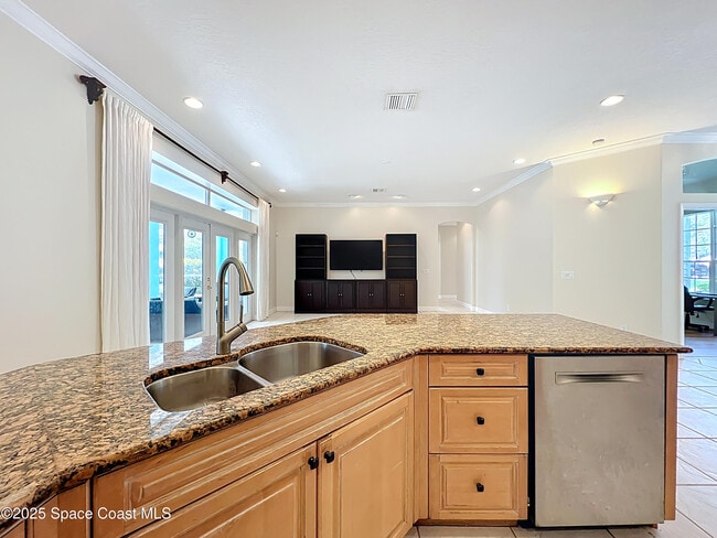 Building Photo - 4361 Davidia Dr