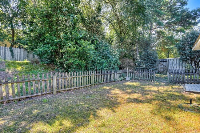 Building Photo - 186 Hammond Pl Cir