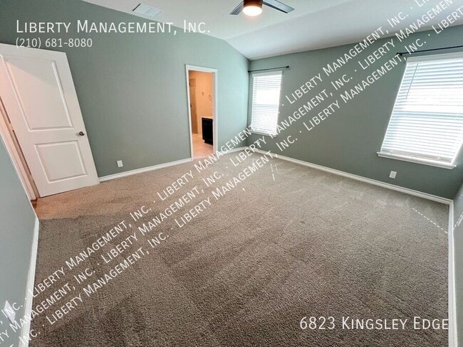 Building Photo - 6823 Kingsley Edge