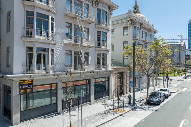 Entrance - The Corinthian Court