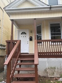 Building Photo - 170 Taylor St