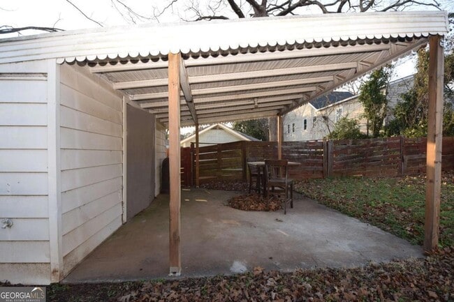 Building Photo - 3116 Jackson St