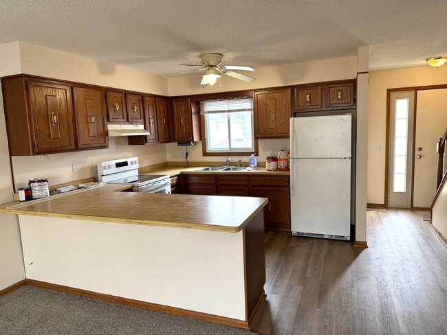 Building Photo - Two Bedroom Apartment in Rochester MN