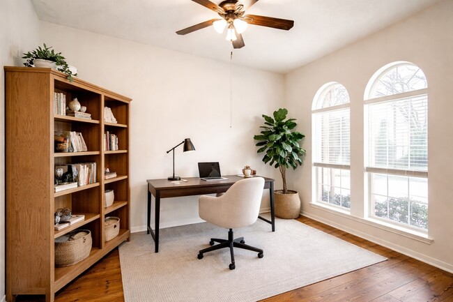 Building Photo - 11413 Easton Springs Dr