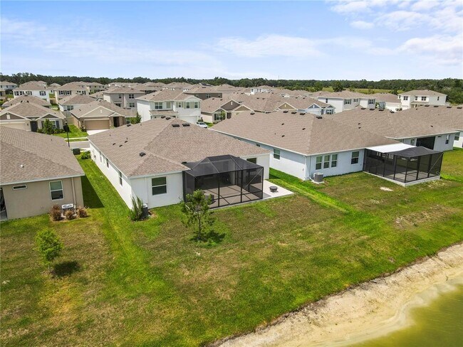 Building Photo - 33700 Hamilton Hl Ln