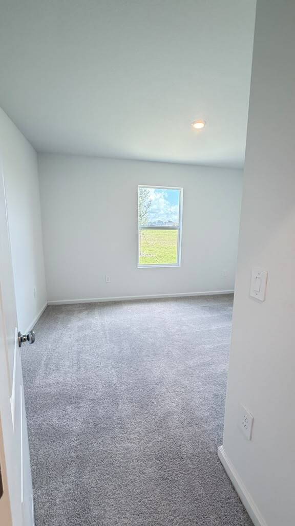 Building Photo - 3375 Alexander Dr