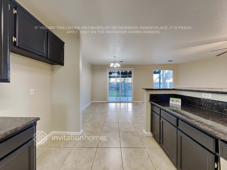 Building Photo - 1531 Berkshire Dr